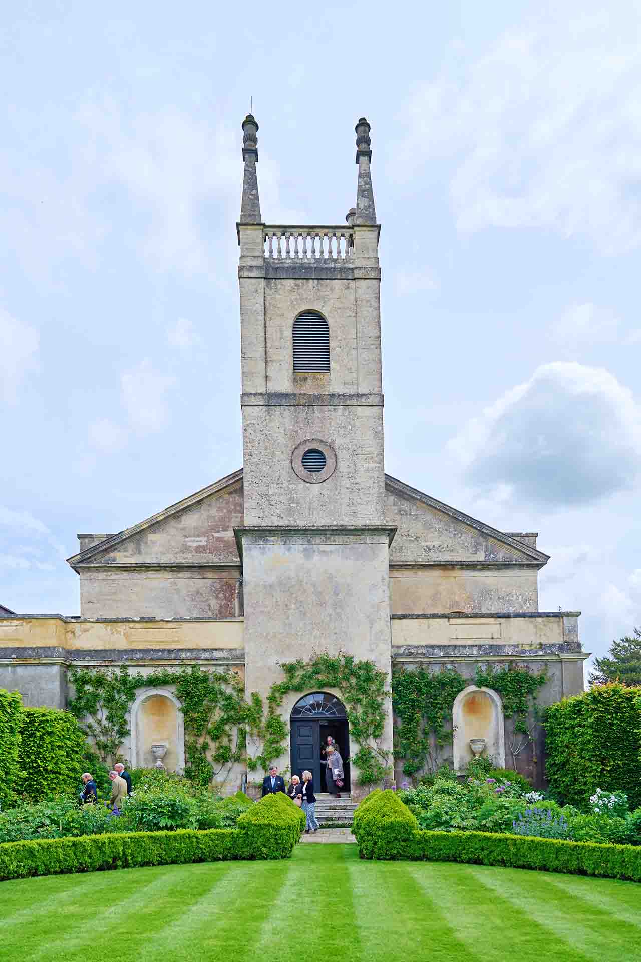 St Michael and All Angels, Great Badminton